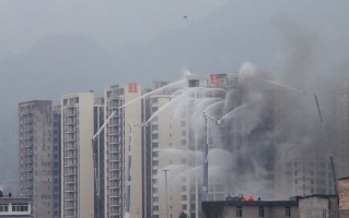 高科技的产物 再也不用担心起火以后高层逃生的问题了，以下几种新型高科技产物可以救了你的命！